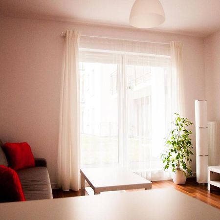 Apartament Rosso Лодзь Екстер'єр фото